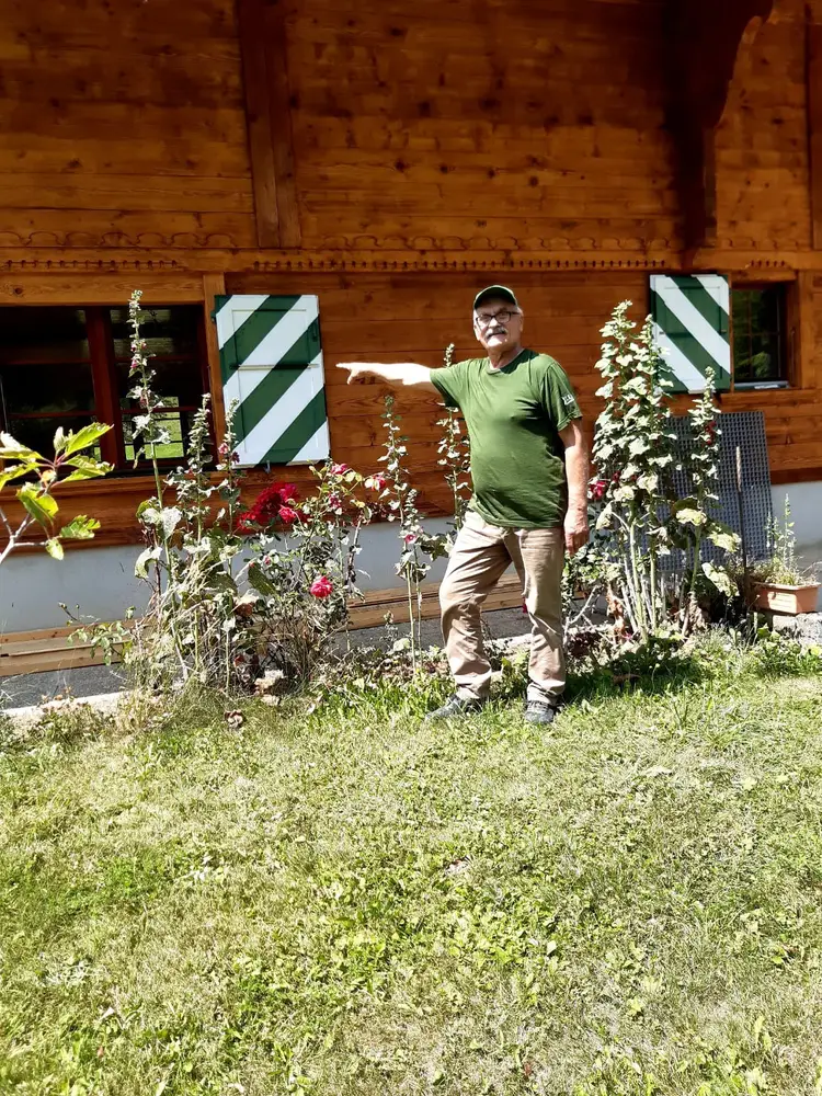 Menuiserie en Bois Stratifié: Chalet Résidentiel, Leysin, Suisse